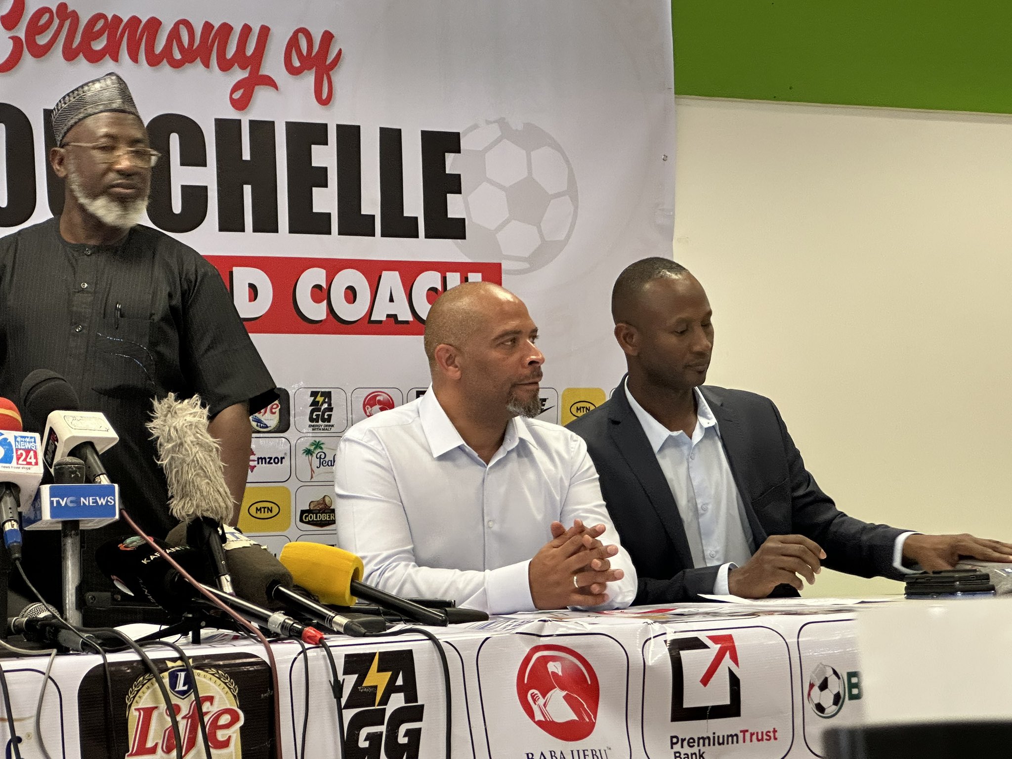 Nigeria : Engagement de la NSC pour le succès du football national et du nouvel entraîneur