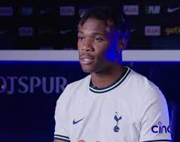 Royaume-Uni : Tottenham frappe en pleine nuit avec une blessure majeure.