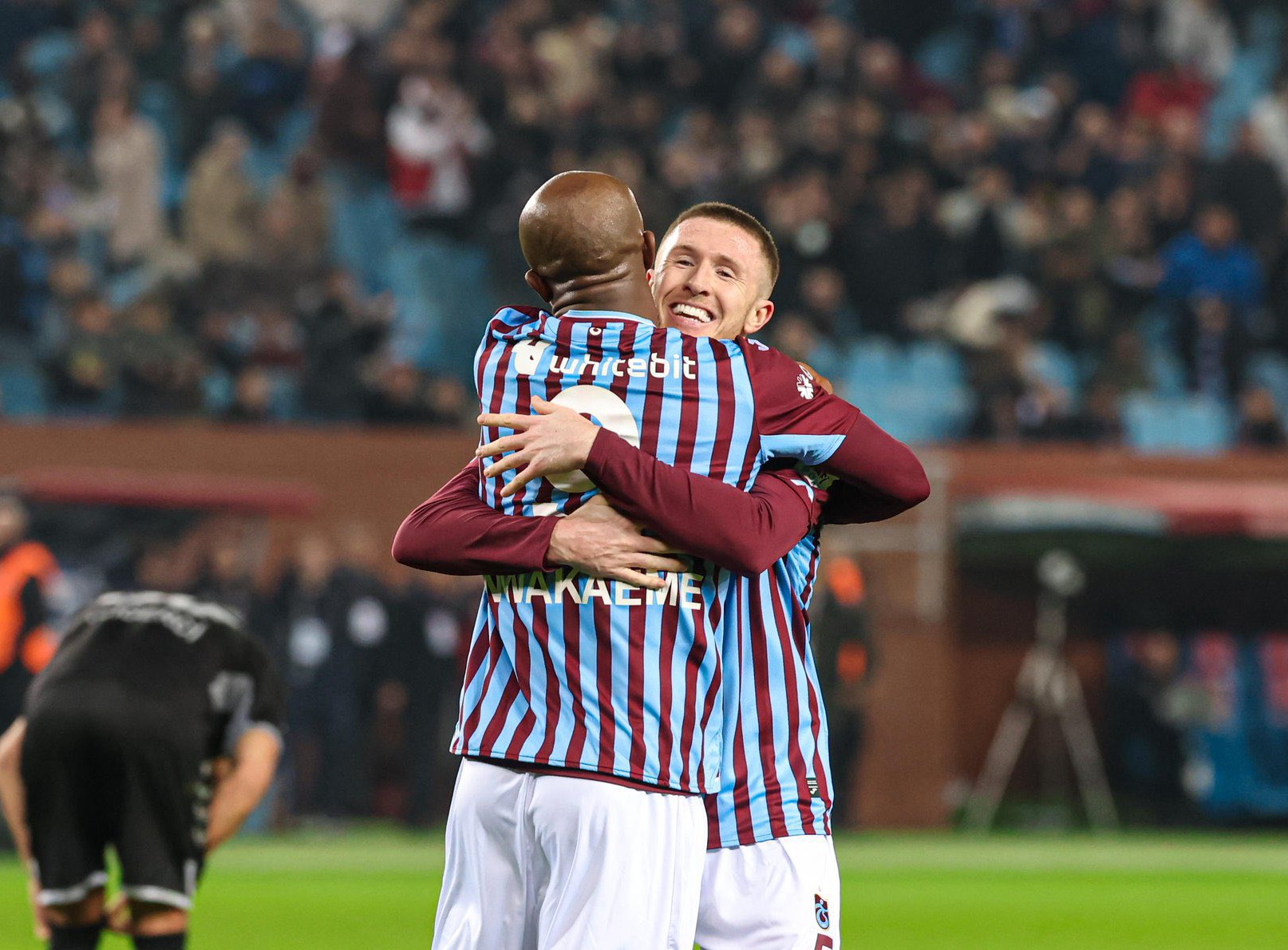 Turquie : Nwakaeme brille avec une passe décisive lors de la victoire écrasante de Trabzonspor