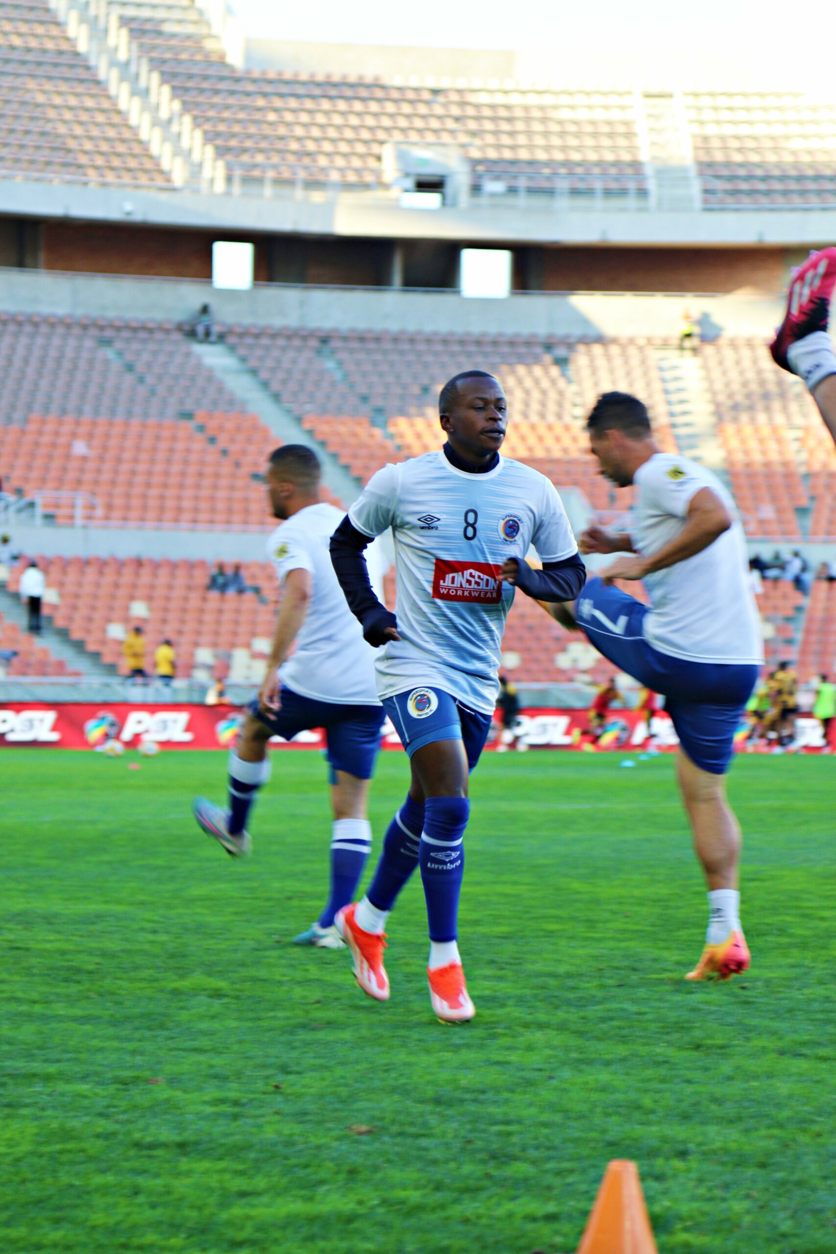 Afrique du Sud : Siphesihle Ndlovu reconnaît l’impact de Nabi chez les Kaizer Chiefs