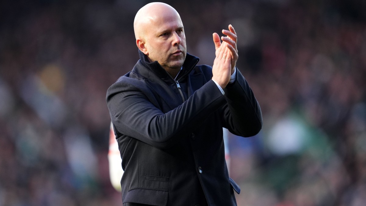Angleterre : Arne Slot appelle à la sérénité pour le dernier derby de Goodison Park