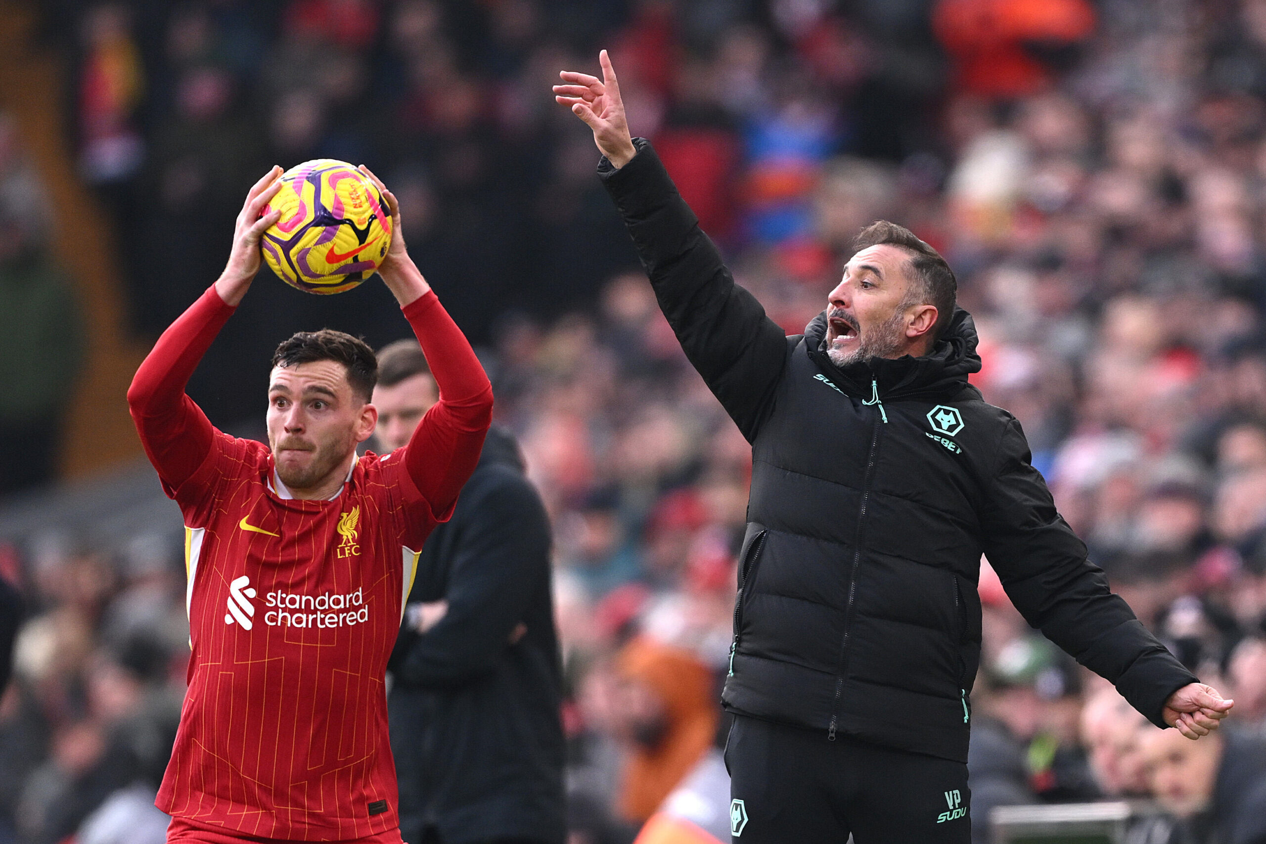 Angleterre : Le coach de Wolves critique l’arbitrage après la défaite face à Liverpool
