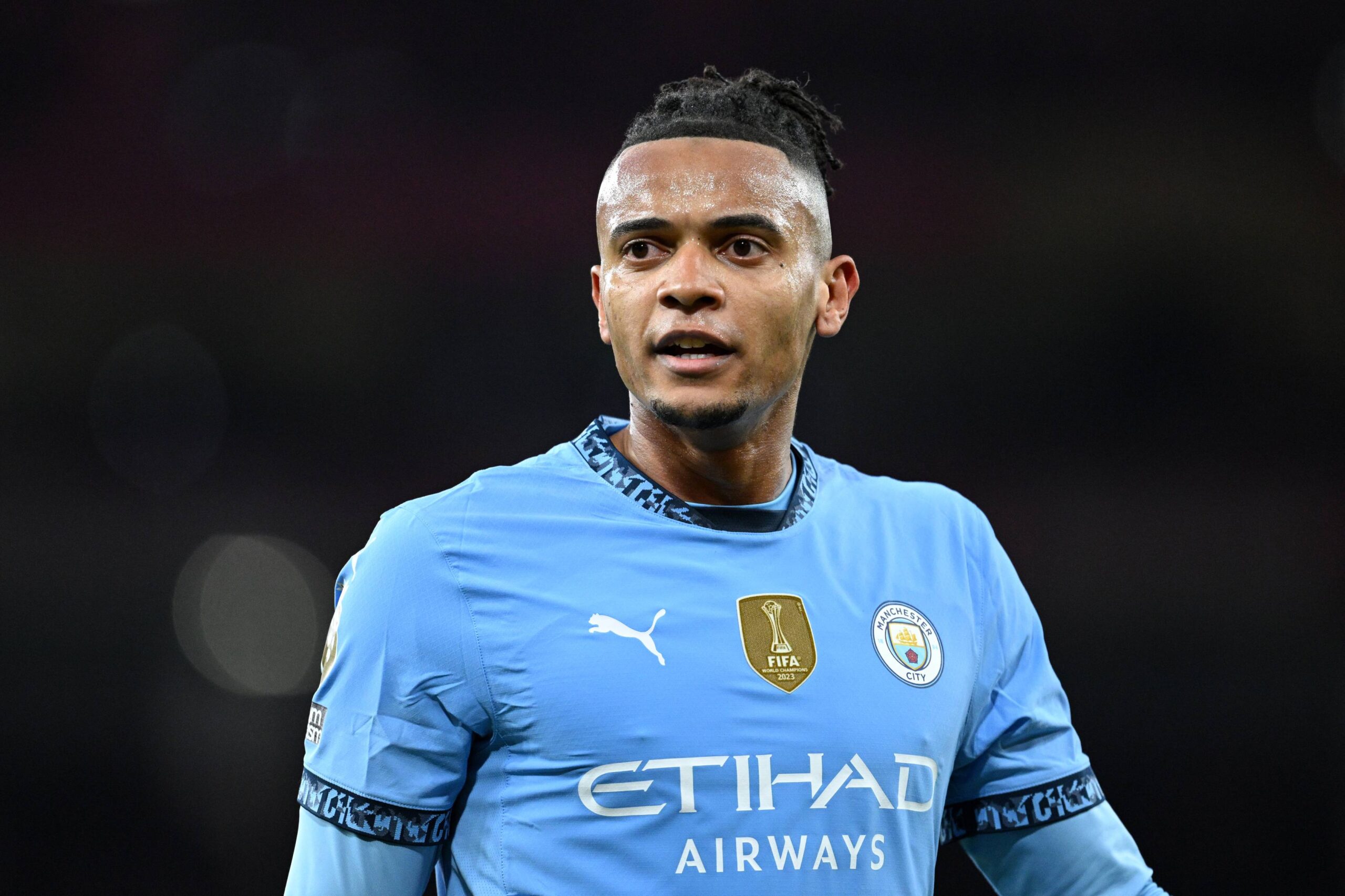 Angleterre : Manuel Akanji de Manchester City absent 8 à 10 semaines après une blessure