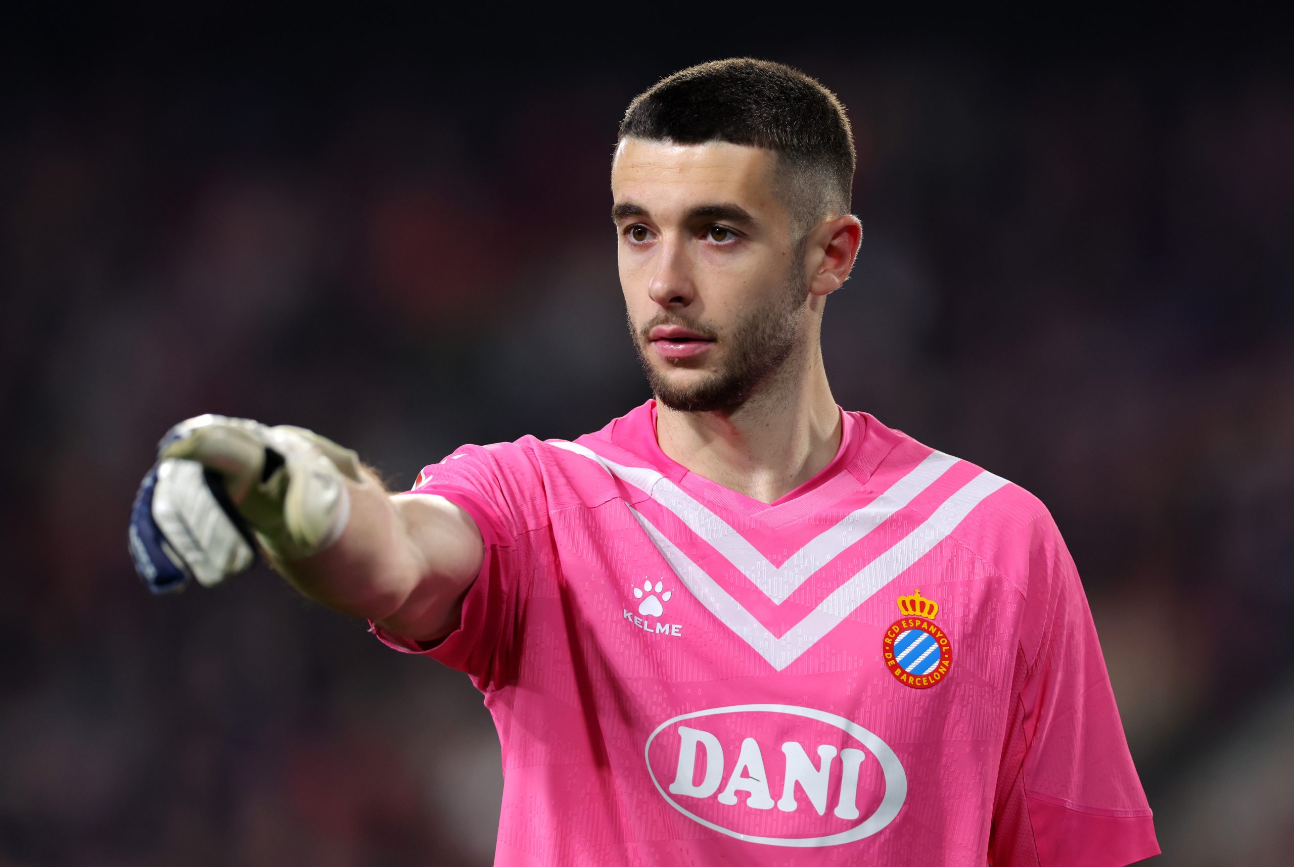 Arsenal vise Joan Garcia de l’Espanyol après un premier refus