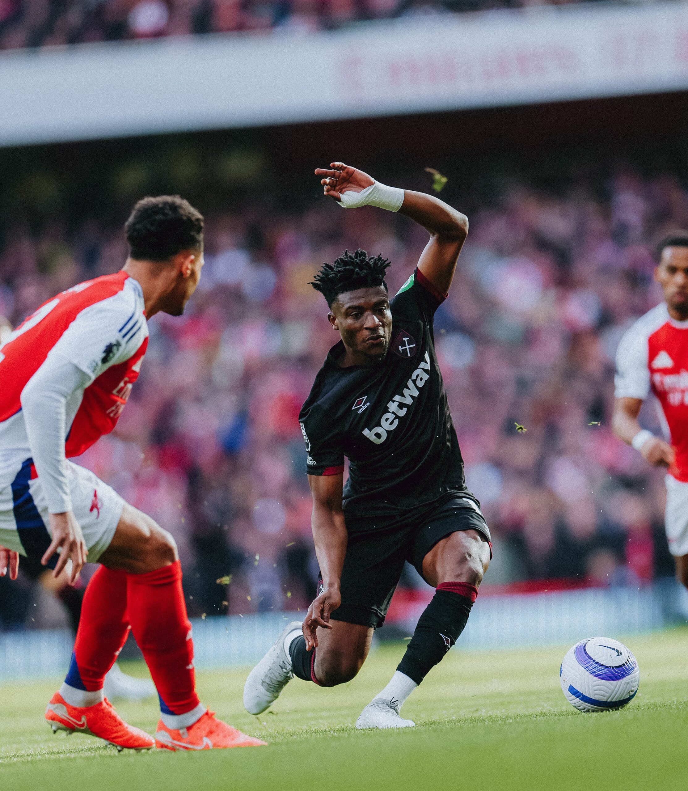 Arsenal voit ses espoirs de titre s’éloigner après une défaite contre West Ham