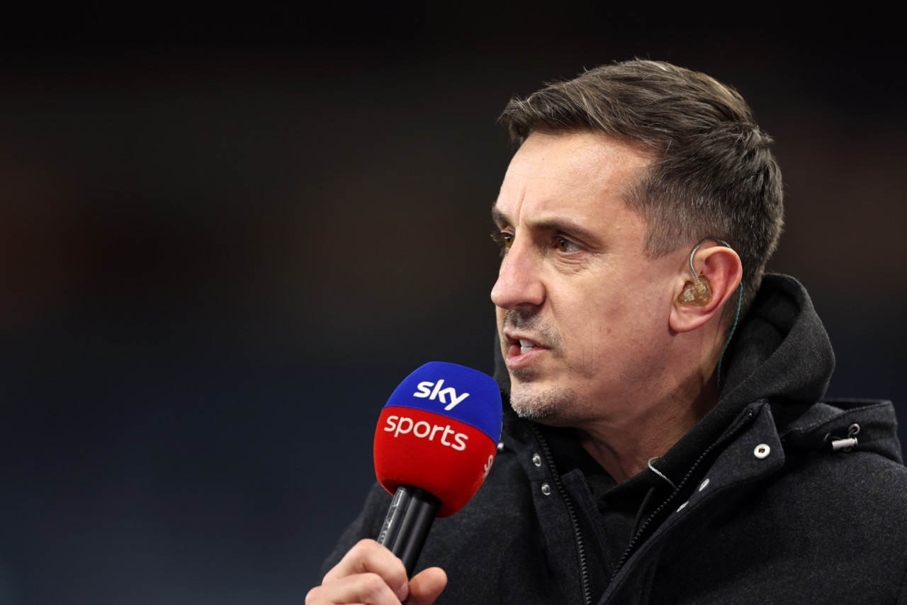 Critique de Gary Neville envers Arsenal : « Peu de sympathie pour eux »