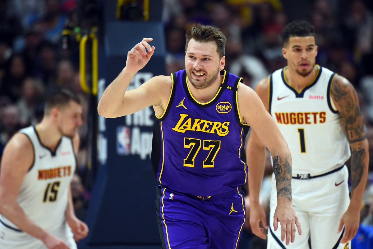 États-Unis : Coup d’éclat de Luka Doncic avec les Lakers contre Denver