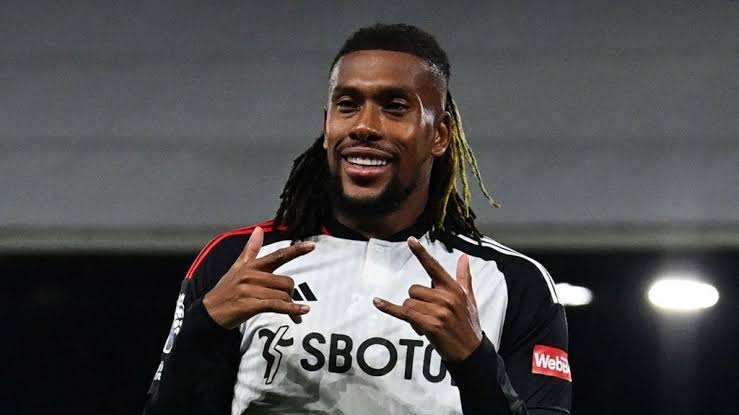 Football : Alex Iwobi rend hommage à son idole Jay-Jay Okocha