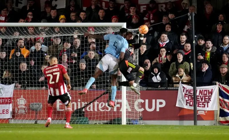 Le manager de Nottingham Forest optimiste sur la blessure d’Awoniyi