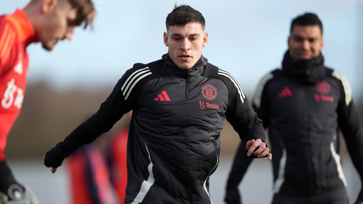 Manuel Ugarte, Leny Yoro et Christian Eriksen de retour pour Manchester United à Everton