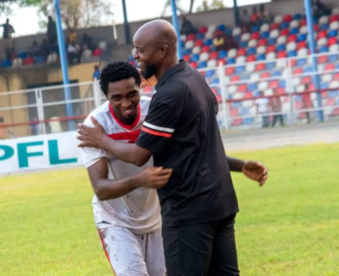 Nigeria : Le coach de Rivers United évoque la stratégie des longues touches de Heartland FC