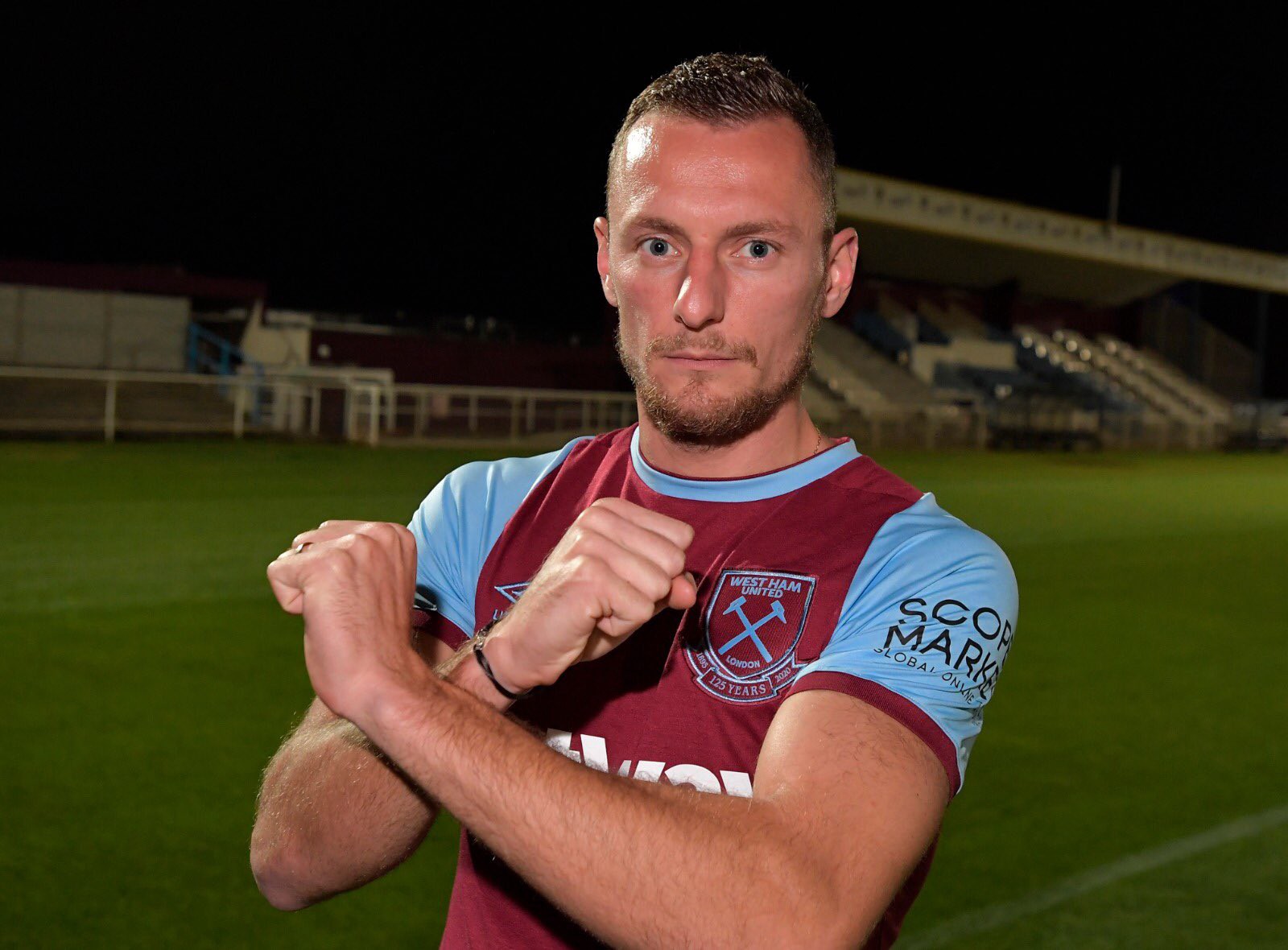 Récapitulatif du match West Ham vs Leicester : Absences et pronostics
