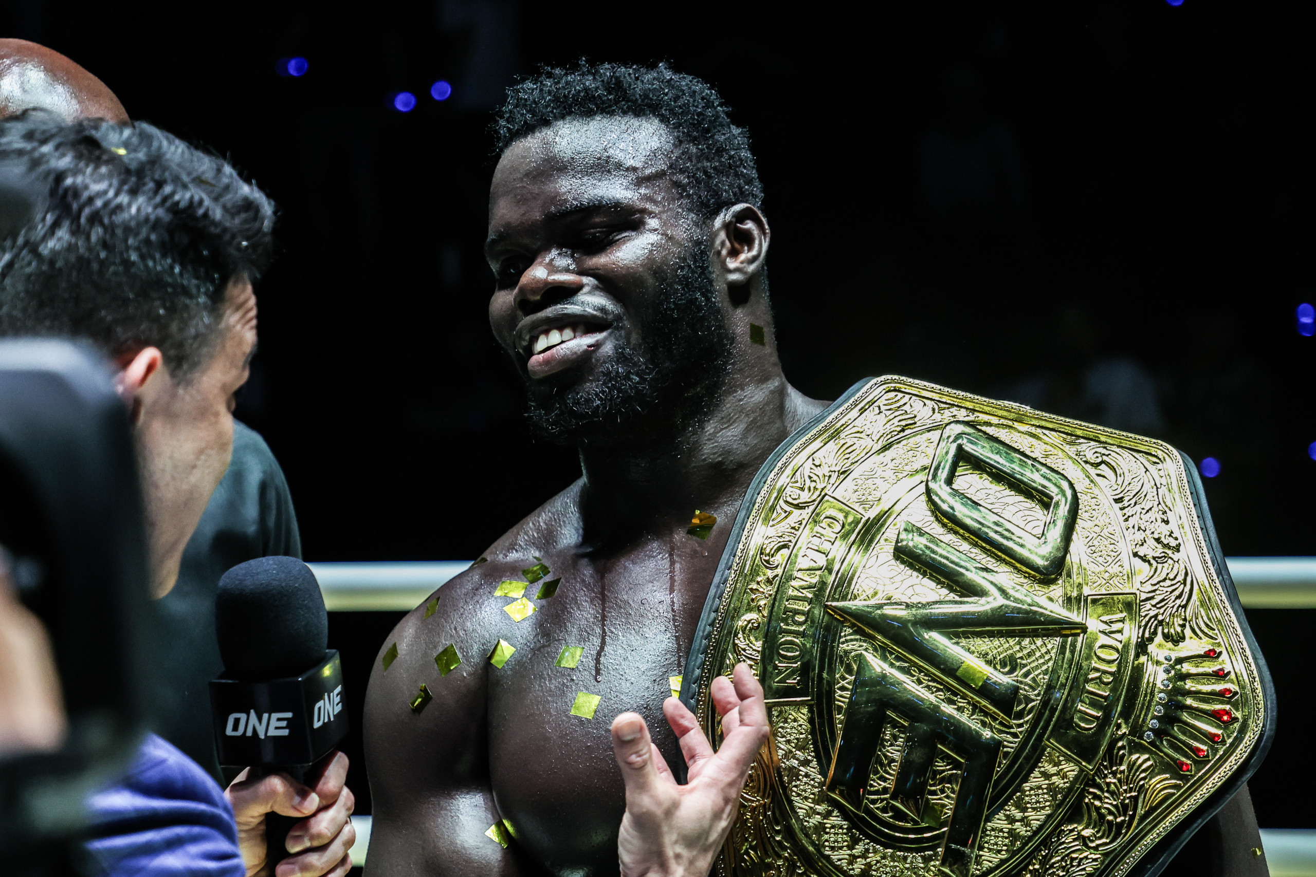 Reug Reug : un parcours exceptionnel du Sénégal à la ceinture mondiale de MMA