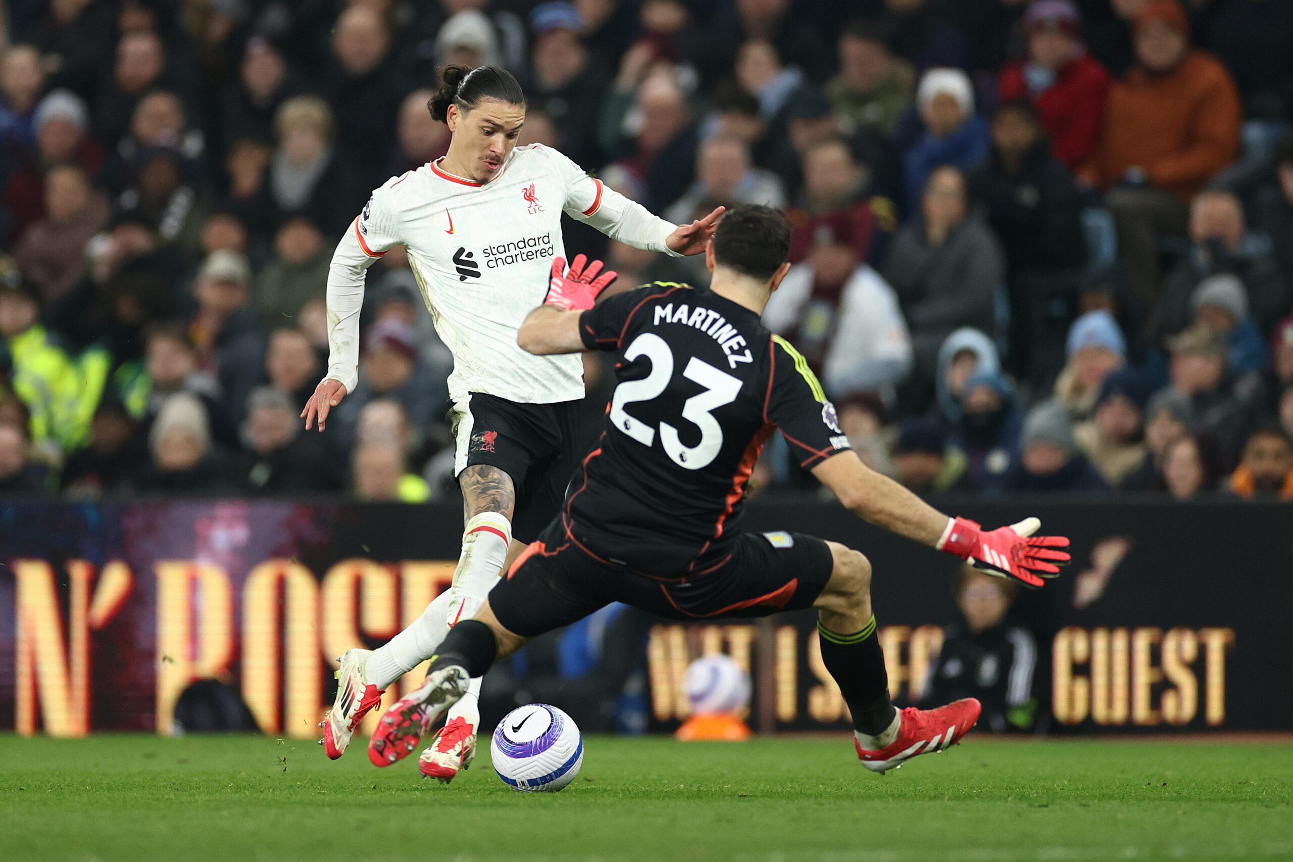 Royaume-Uni : Arne Slot exprime sa déception après le match nul de Liverpool contre Aston Villa