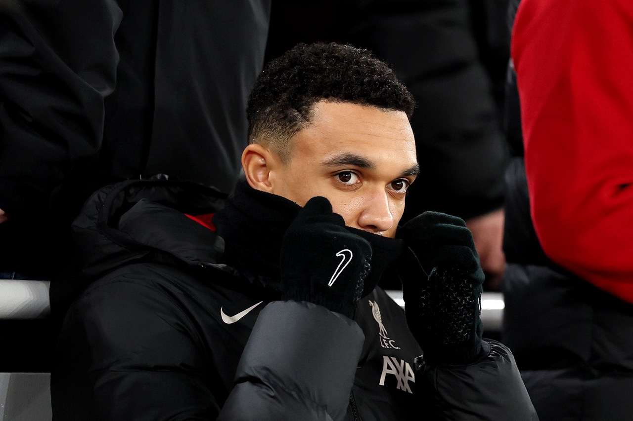 Royaume-Uni : Arne Slot s’exprime sur les blessures de joueurs avant le derby de la Mersey