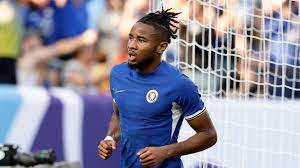 Rumeurs de transfert à Manchester United : Nkunku et Tel sur les radars