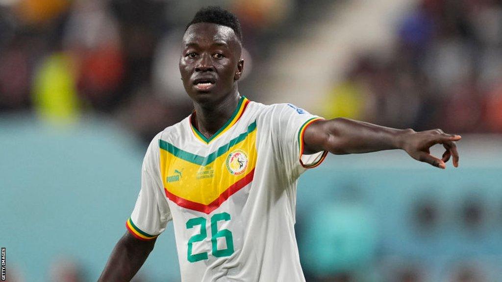 Sénégal : Pape Gueye victime d’une arnaque par un influenceur