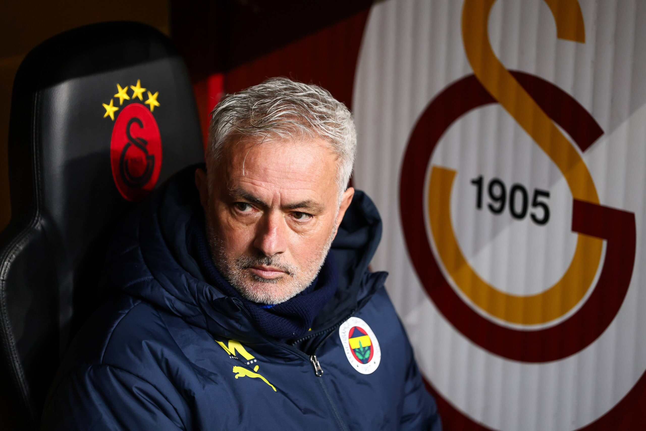 Turquie : Fenerbahçe conteste les accusations de racisme contre Mourinho après un match