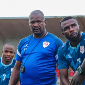 Afrique du Sud : Lehlohonolo Seema face à des rumeurs de licenciement malgré les succès de Sekhukhune United