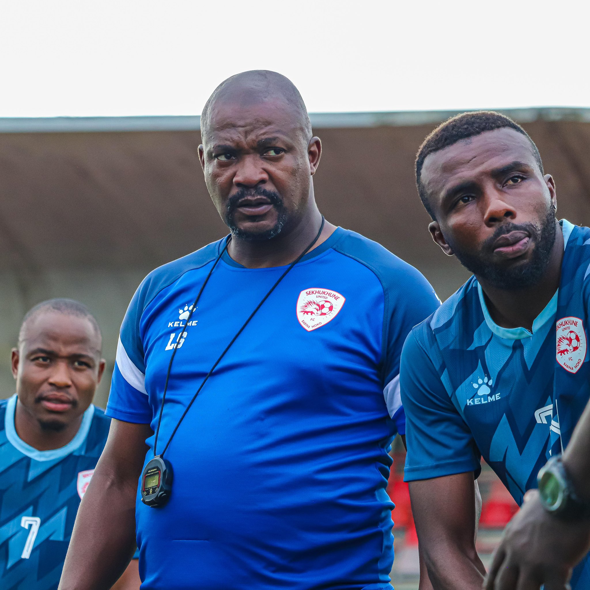 Afrique du Sud : Lehlohonolo Seema face à des rumeurs de licenciement malgré les succès de Sekhukhune United