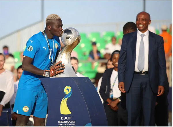 Al Seyni Ndiaye devient Ambassadeur mondial du Beach Soccer