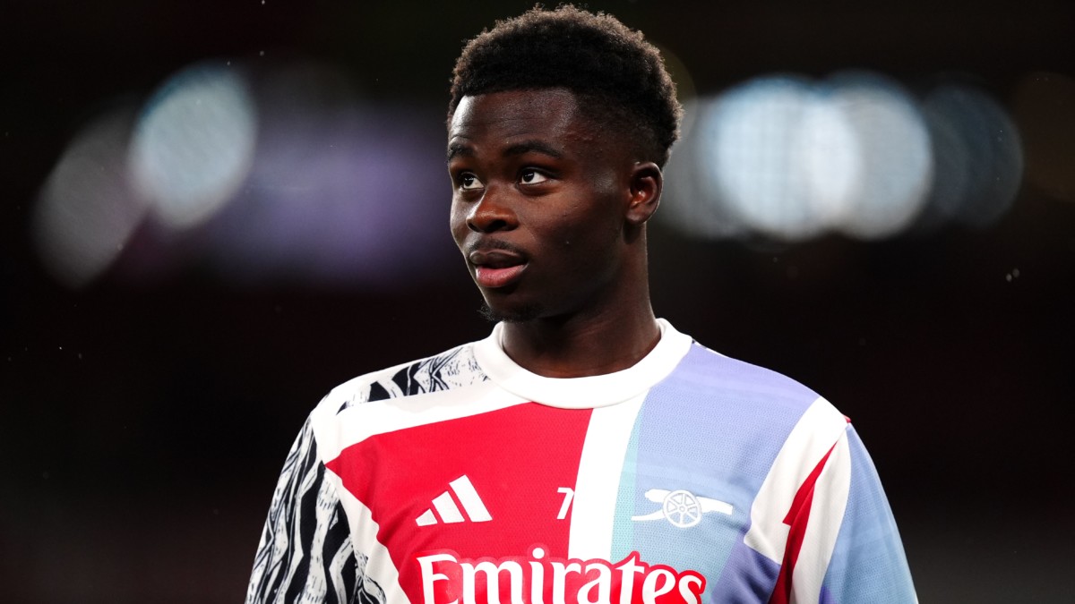 Angleterre : Bukayo Saka prêt à revenir après 96 jours d’absence