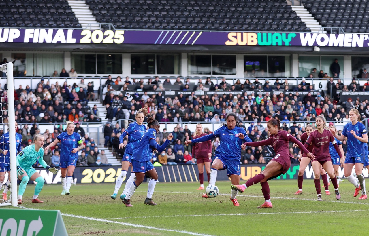 Angleterre : Chelsea bat Manchester City en finale de la Coupe de la Ligue féminine