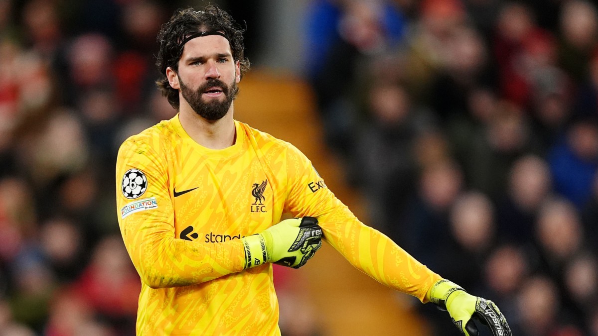 Brésil : Alisson Becker retourne en Angleterre après une commotion suspectée