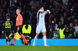 Cristiano Ronaldo réplique aux critiques des médias portugais