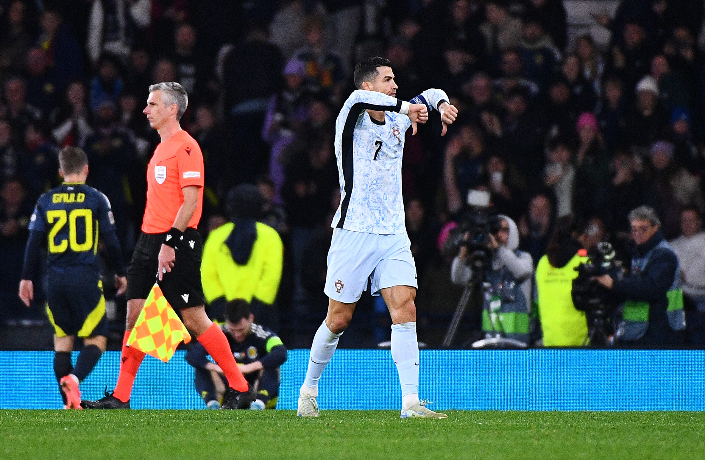 Cristiano Ronaldo réplique aux critiques des médias portugais