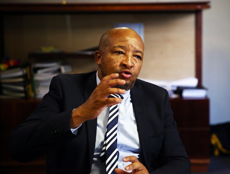 Démission en Afrique du Sud : Le directeur technique de la SAFA, Walter Steenbok, quitte son poste
