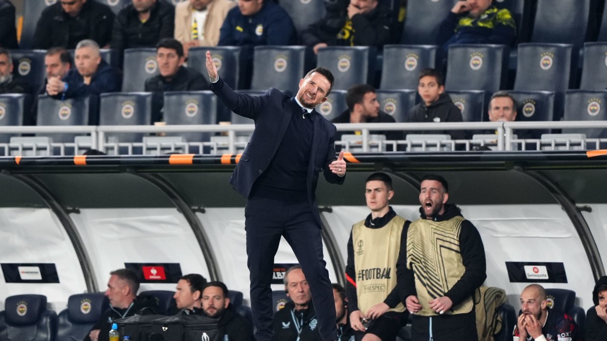 Écosse : Barry Ferguson reste prudent après une victoire en Turquie