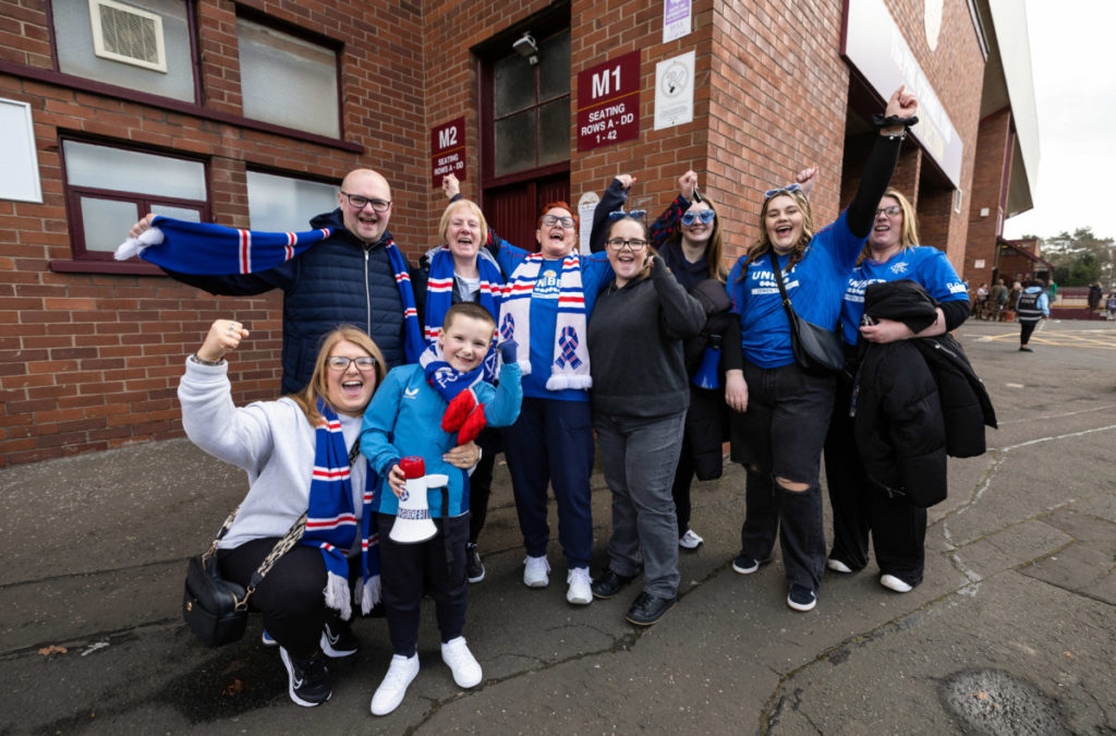 Écosse : Les Rangers remportent la Sky Sports Cup avec une victoire éclatante