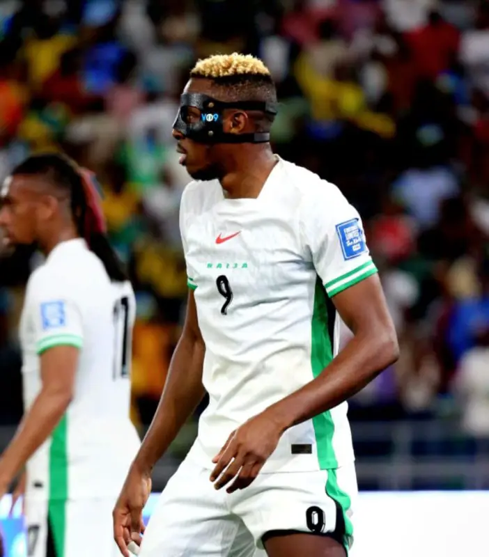 Éliminatoires de la Coupe du Monde 2026 : Troost-Ekong loue Osimhen et Lookman