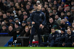 Enzo Maresca prépare Chelsea pour la lutte finale en Premier League