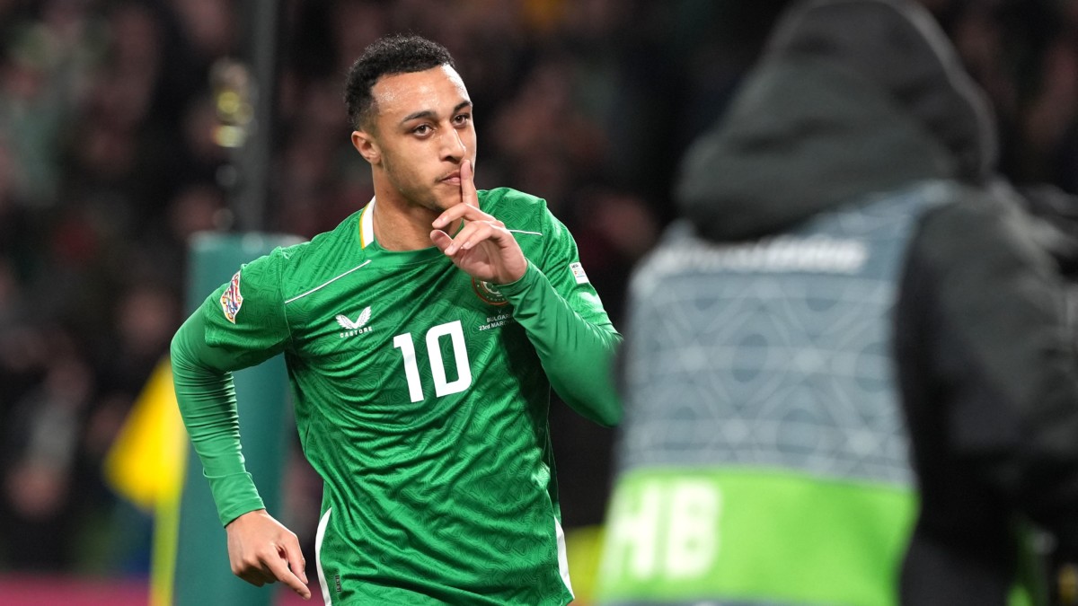 Irlande : Adam Idah répond à ses détracteurs en marquant un but crucial