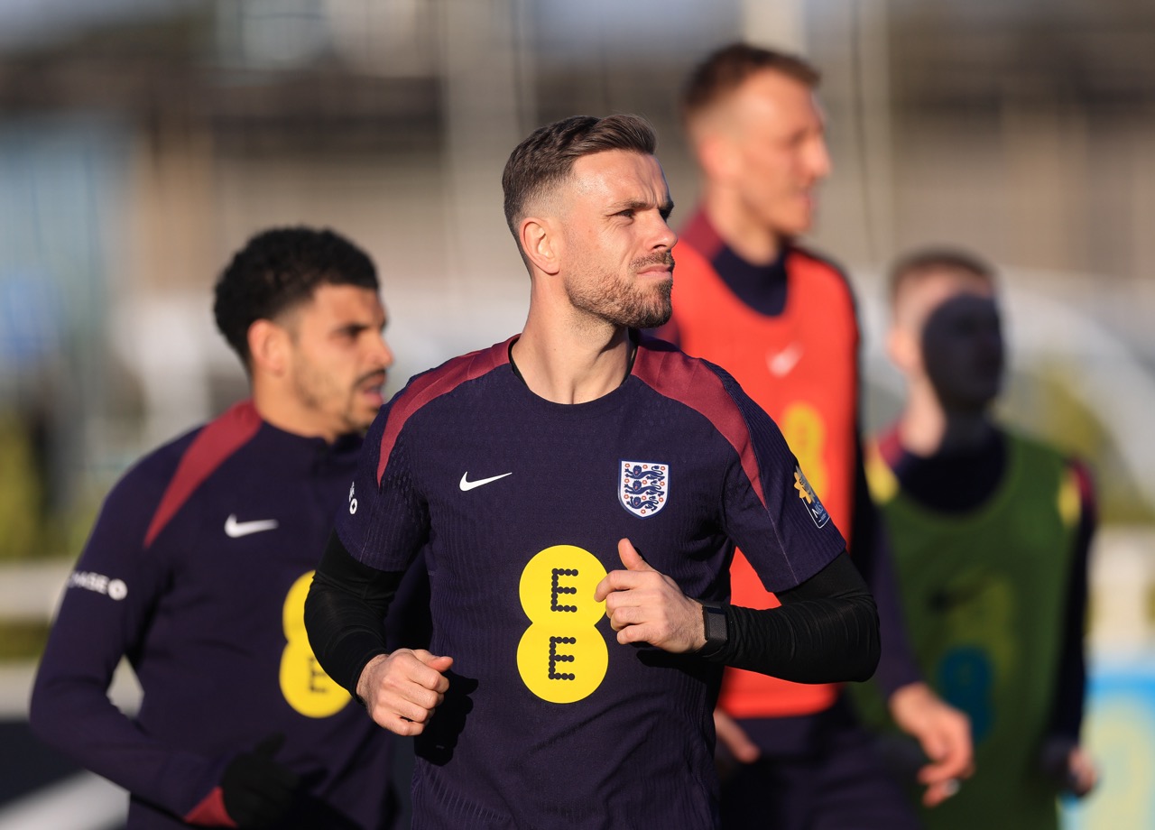 Jordan Pickford loue le retour de Jordan Henderson en équipe d’Angleterre