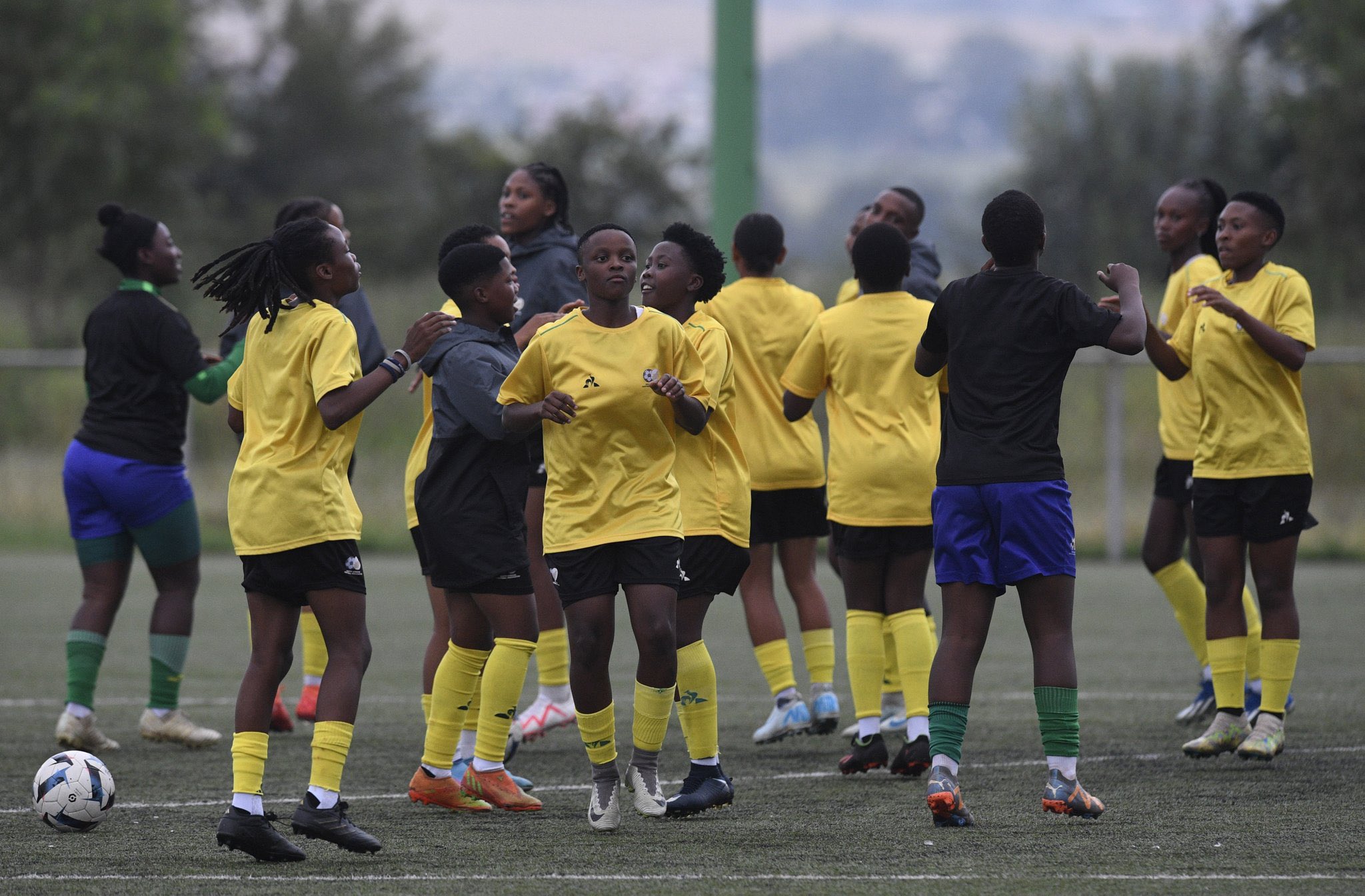 La délégation sud-africaine arrive à Lagos pour le match de qualification contre le Nigeria