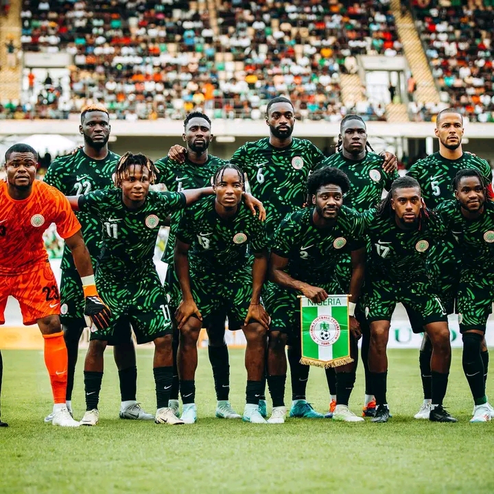 Nigeria : Éric Chelle dévoile sa liste pour les qualifications de la Coupe du Monde 2026 contre le Rwanda et le Zimbabwe