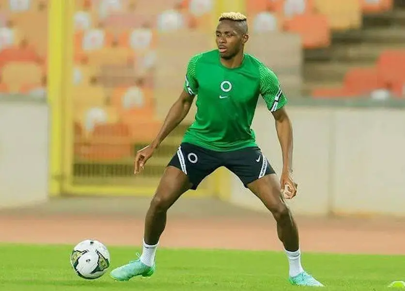 Nigéria : Victor Osimhen appelle les Super Eagles à se battre pour la Coupe du Monde