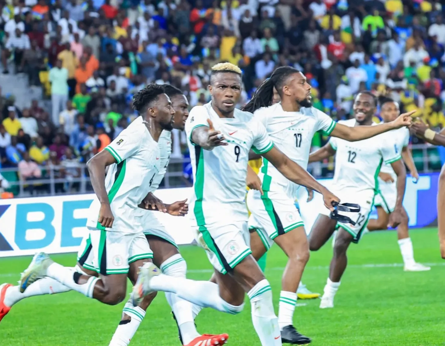 Nigeria : Victor Osimhen devient le deuxième meilleur buteur de l’histoire derrière Rashidi Yekini