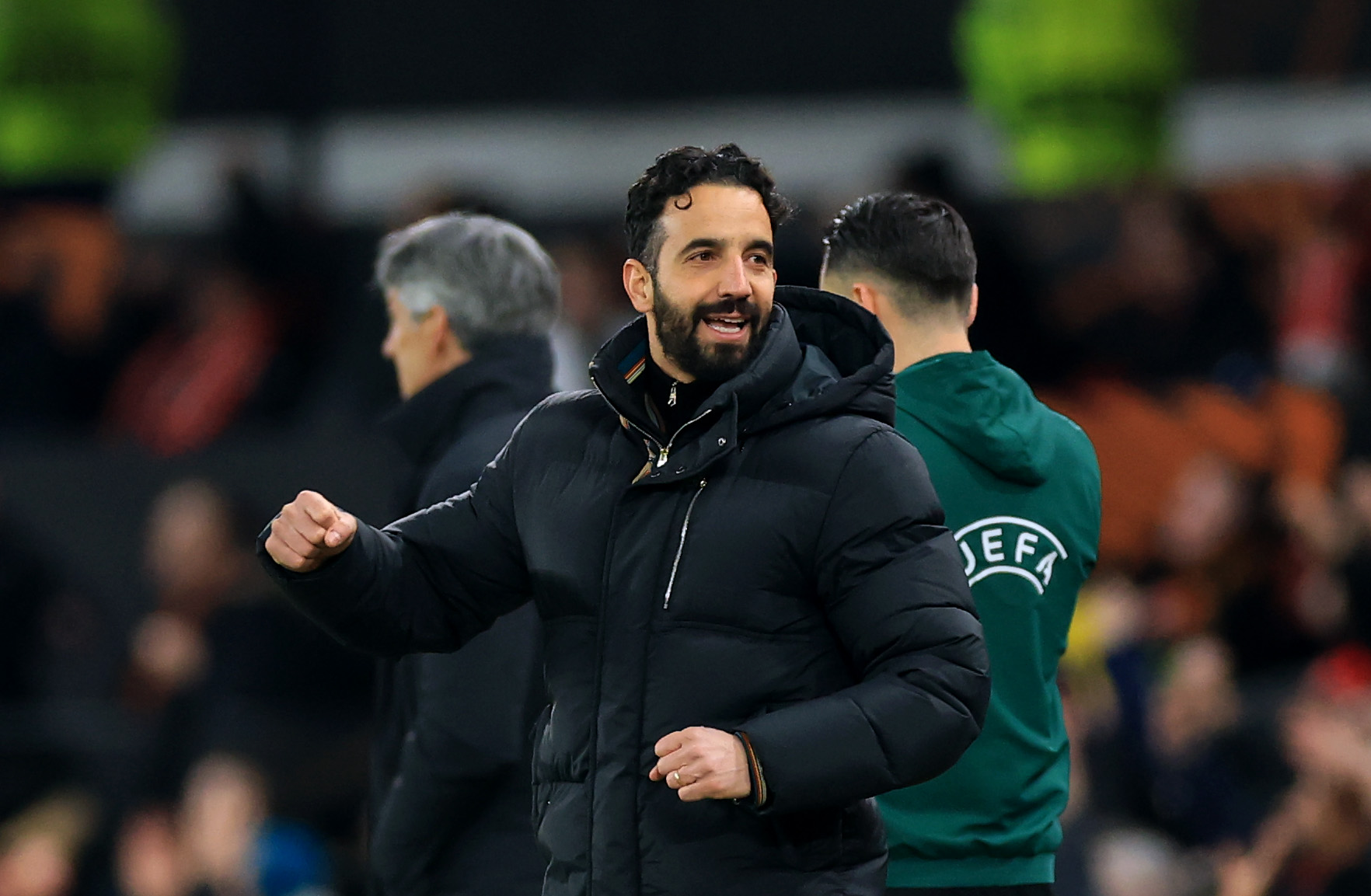 Royaume-Uni : Le coach de Manchester United veut plus de trophées pour Bruno Fernandes