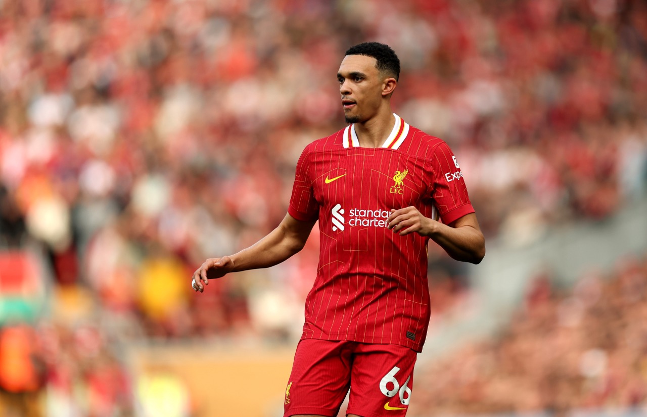 Royaume-Uni : Liverpool pourrait perdre Alexander-Arnold et vise plusieurs successeurs potentiels