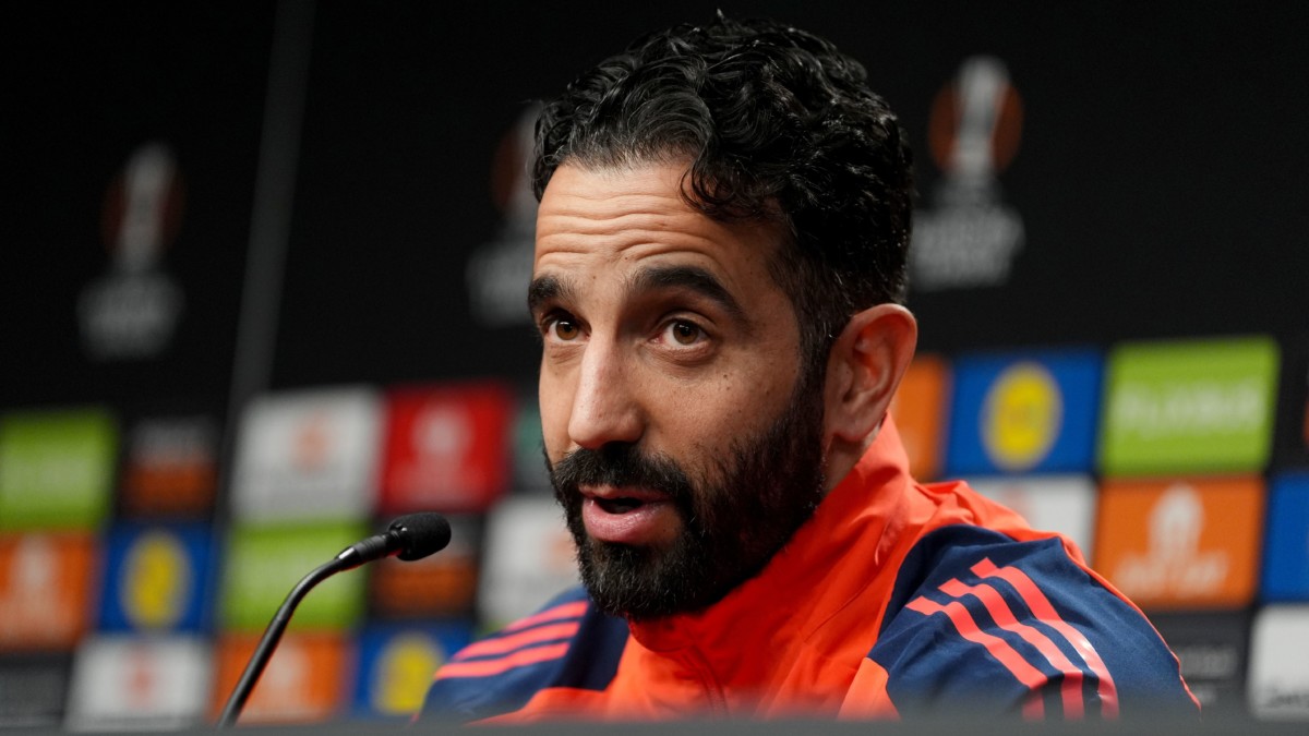 Ruben Amorim confronté aux défis de Manchester United avant le match contre la Real Sociedad