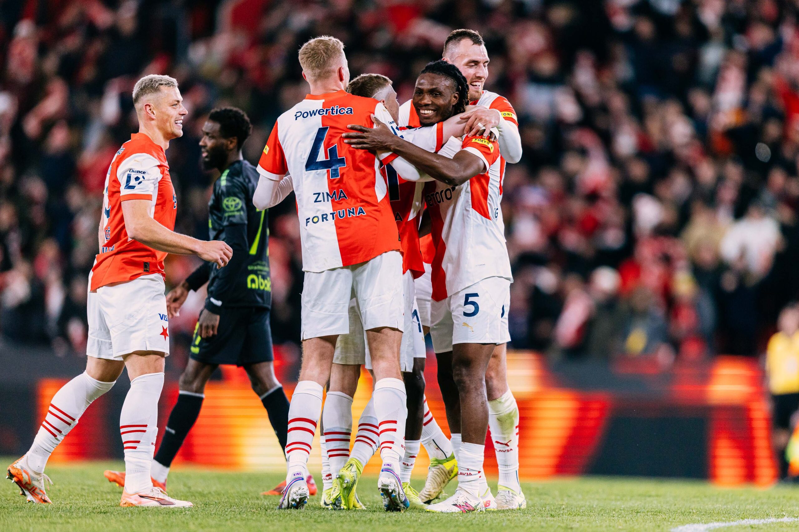 Tchéquie : Le coach du Slavia Prague encense le Nigérian Ogbu