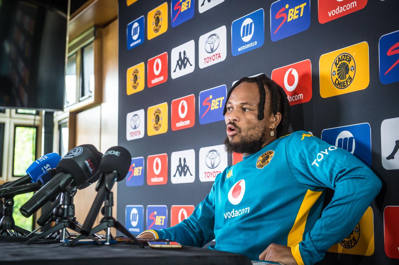 Afrique du Sud : Edmilson Dove critique la défense des Kaizer Chiefs