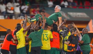 Afrique du Sud : Hugo Broos incite les U17 à saisir leur chance pour la Coupe du Monde