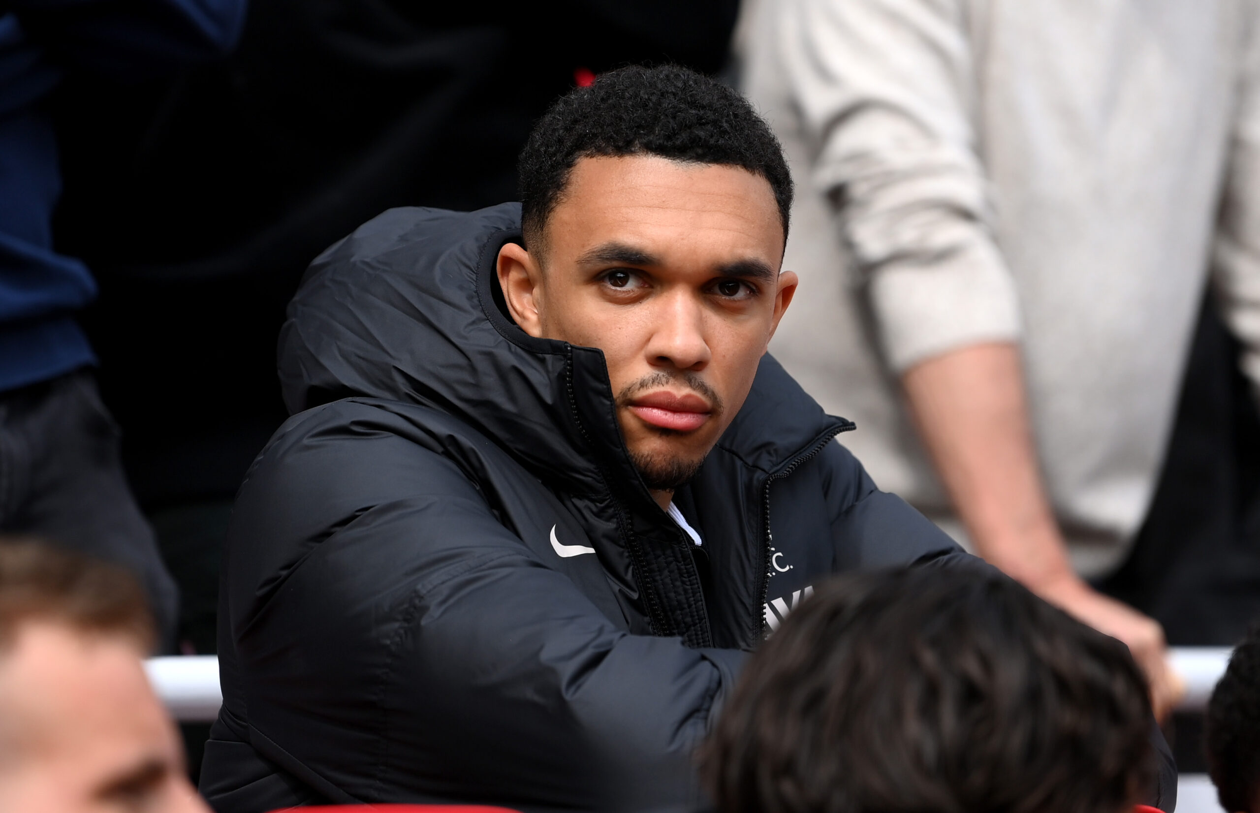 Angleterre : Alexander-Arnold revient de blessure mais son avenir à Liverpool reste flou