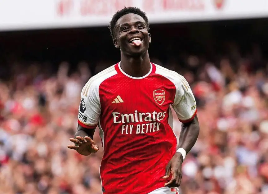 Angleterre : David Raya salue le retour de Bukayo Saka pour Arsenal