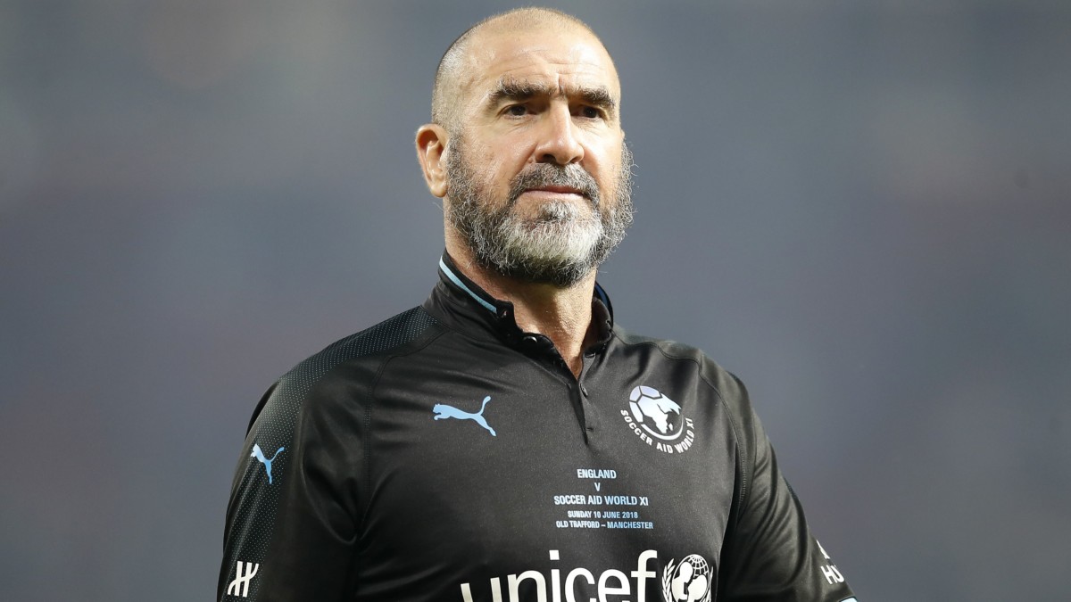 Angleterre : Eric Cantona critique durement la gestion de Manchester United